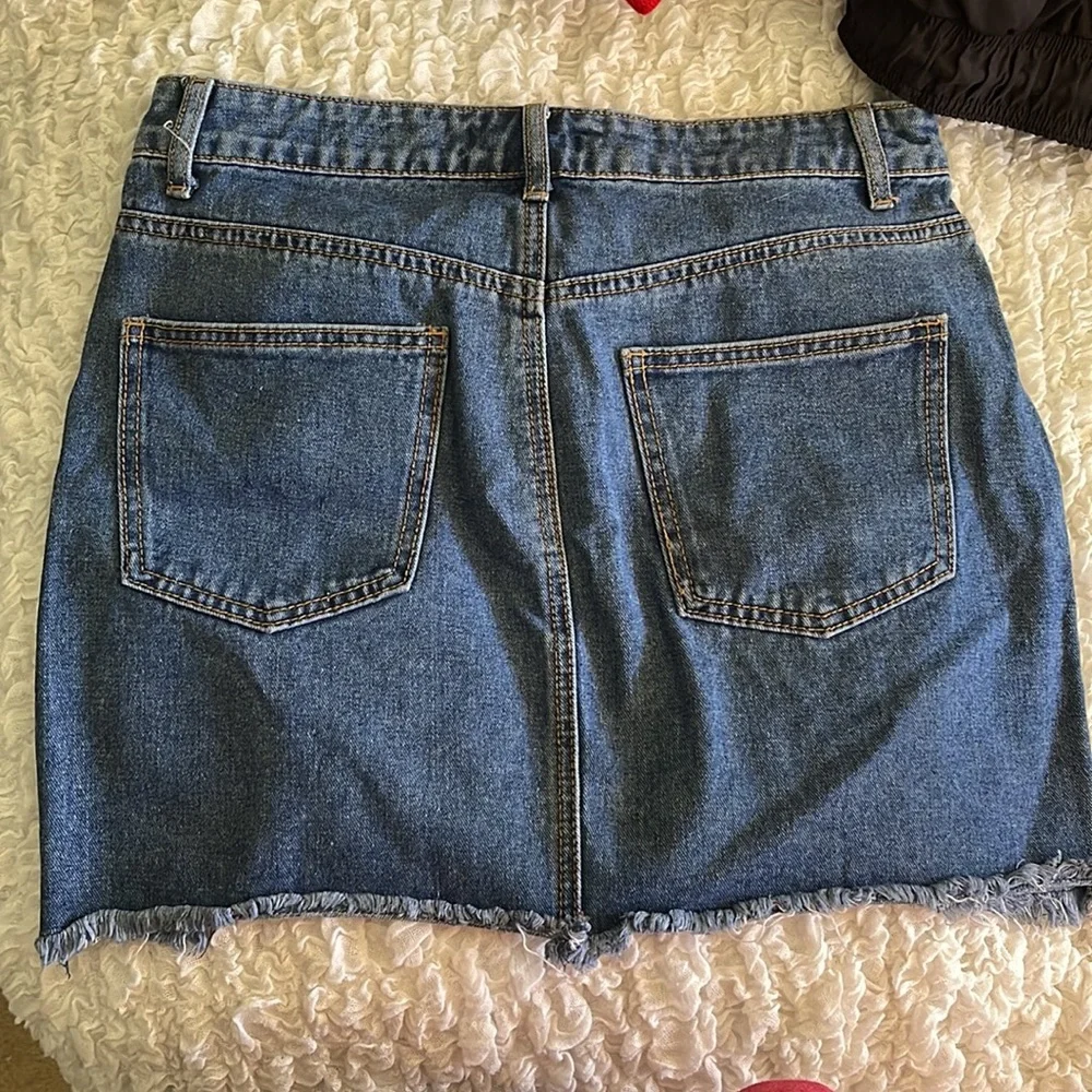 Denim skirt - Picture 3 of 4